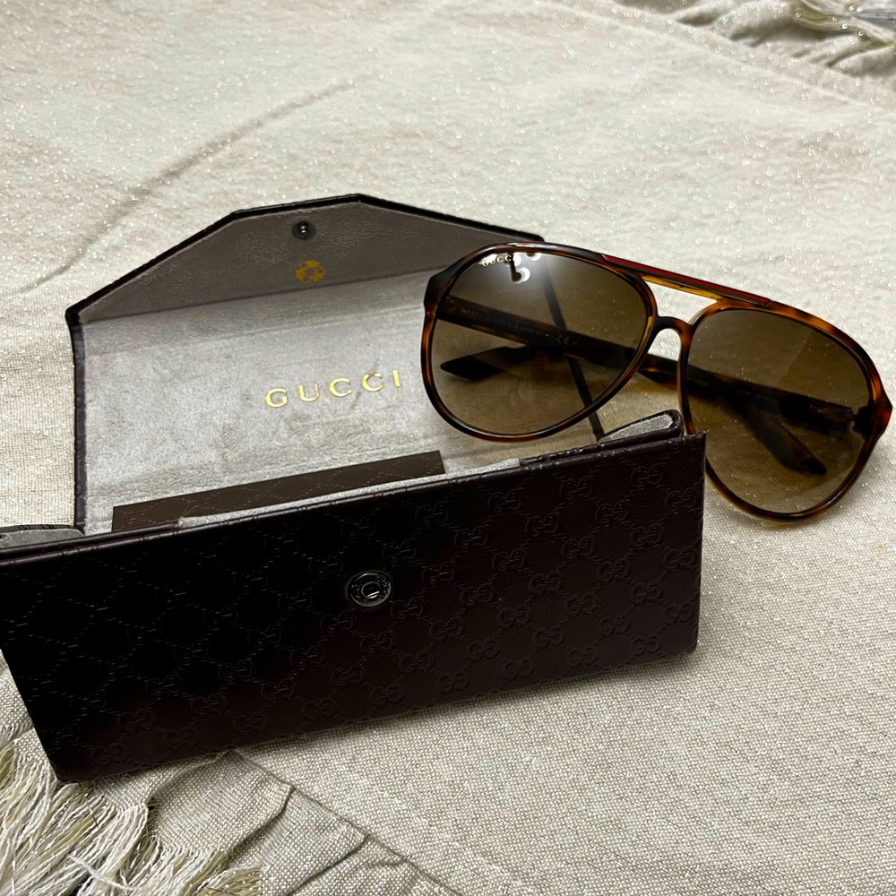 Gucci sunglasses, like new